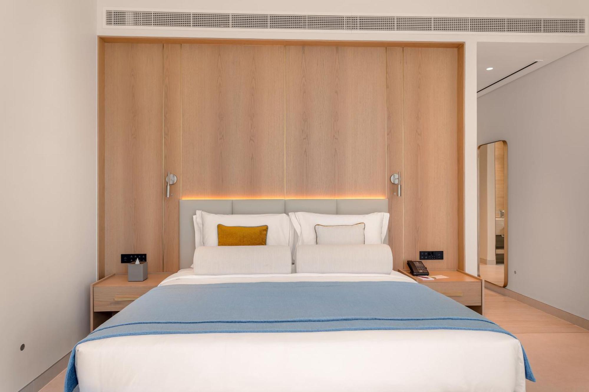 Ajman Hotel & Villas By Blazon Hotels Exterior foto Deluxe Room
