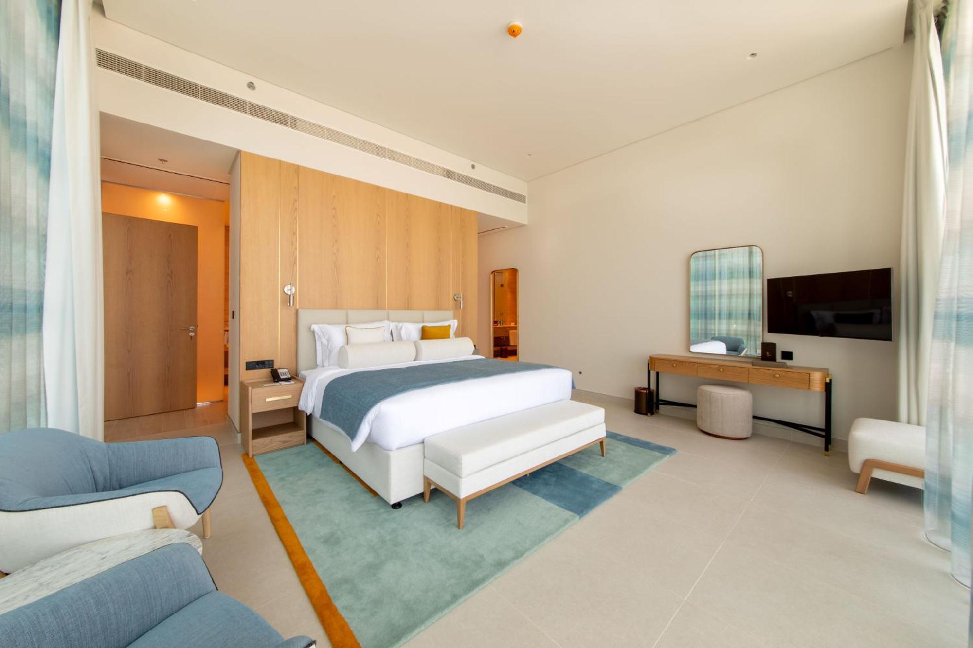 Ajman Hotel & Villas By Blazon Hotels Exterior foto A bedroom at the hotel