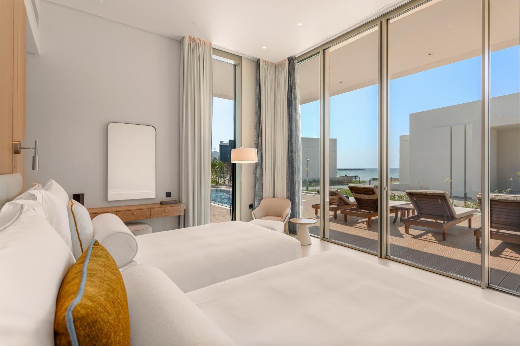 Ajman Hotel & Villas By Blazon Hotels Exterior foto A bedroom at the hotel